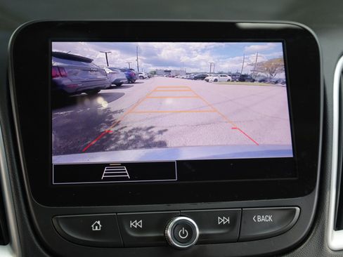 Used 2023 Chevrolet Malibu LT FWD image 20