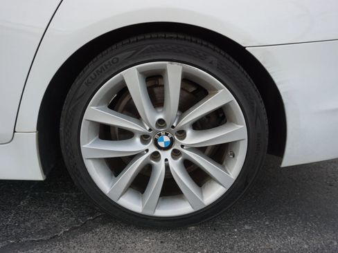 Used 2011 BMW 535i xDrive Sedan image 38