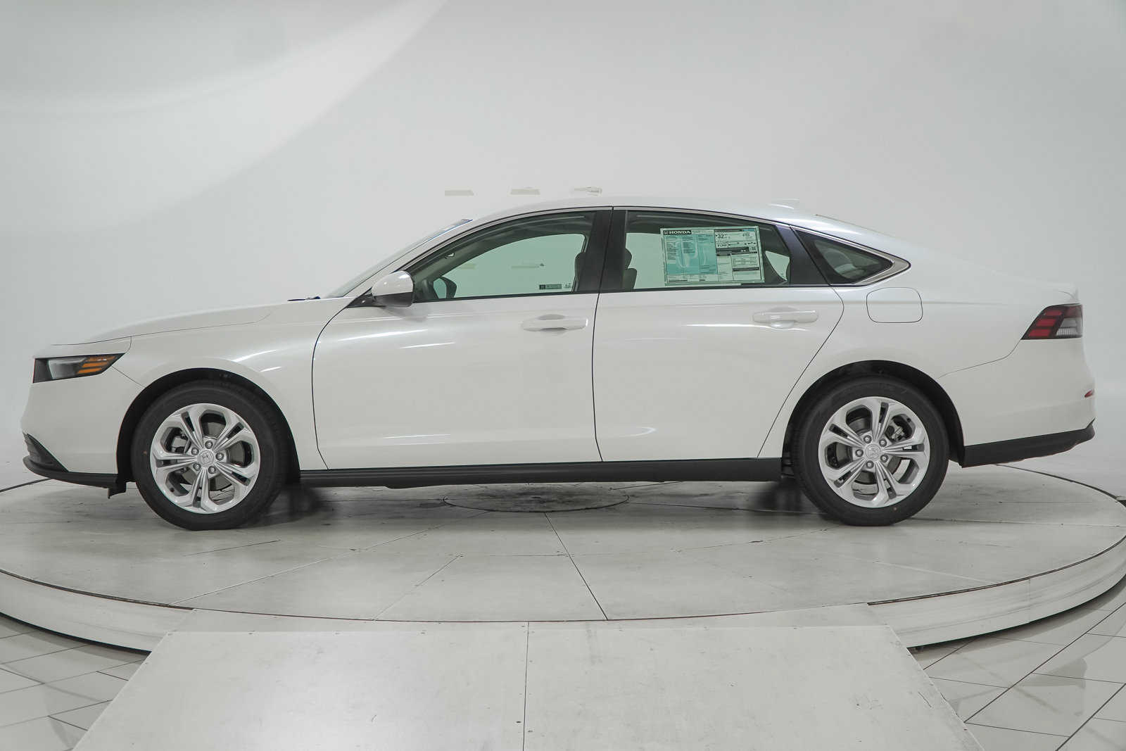 New 2026 Honda Accord LX image 5