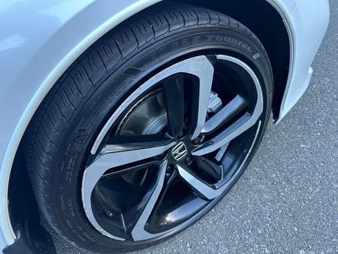 Used 2022 Honda Accord Sport image 19