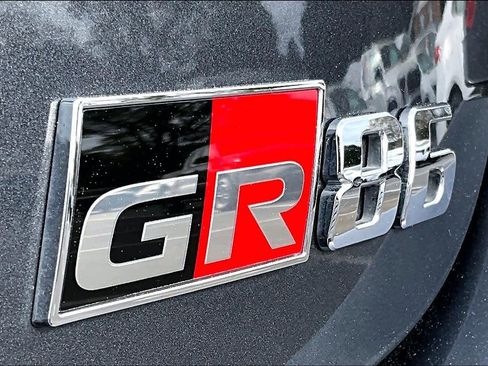 Used 2024 Toyota GR86 image 24