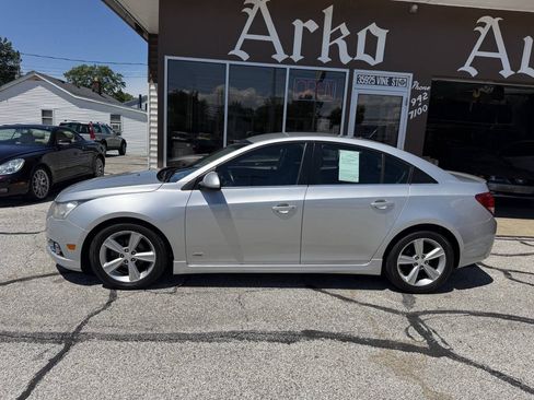 Used 2014 Chevrolet Cruze LT w/ RS Package FWD image 5