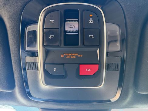 Used 2023 Hyundai Santa Fe Calligraphy AWD/4WD image 19