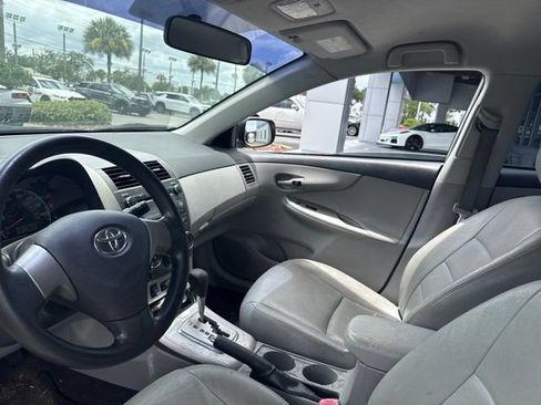 Used 2011 Toyota Corolla LE FWD image 8