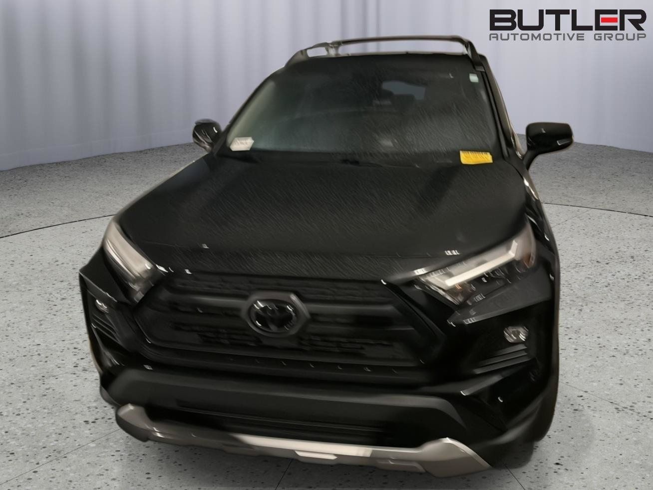 Used 2022 Toyota RAV4 Adventure AWD/4WD image 3