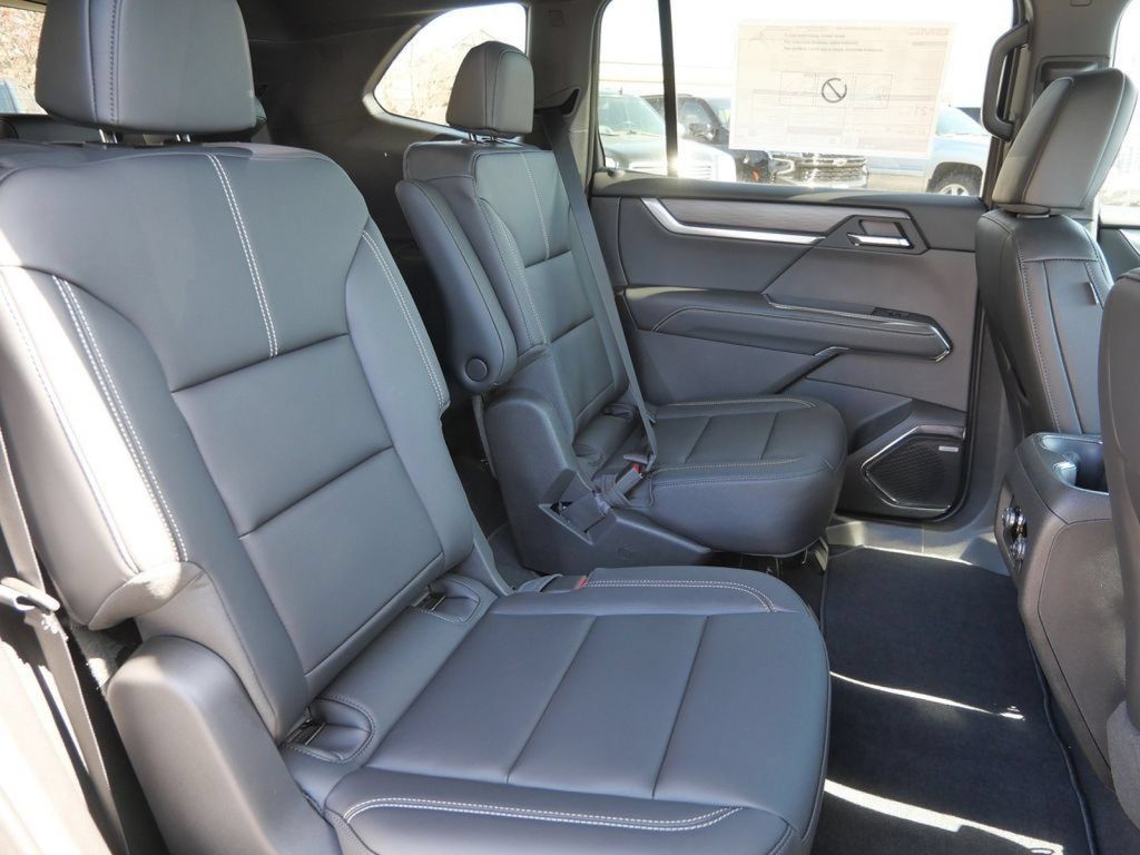 New 2026 GMC Acadia Elevation w/ Elevation Premium Package AWD/4WD image 27