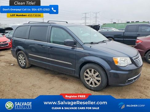 Used 2014 Chrysler Town & Country Touring FWD image 5
