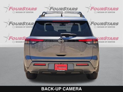 New 2026 Nissan Pathfinder SL FWD image 5