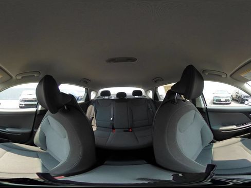 Used 2025 Kia K4 FWD image 42