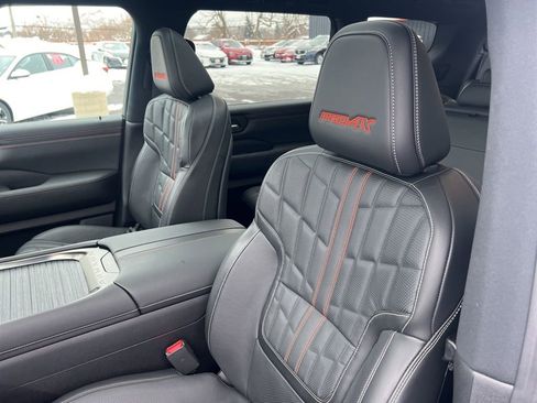 Certified 2025 Nissan Armada PRO-4X w/ Pro-4X Premium Package image 5