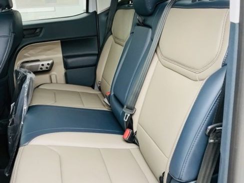 New 2026 Ford Maverick Lariat image 14