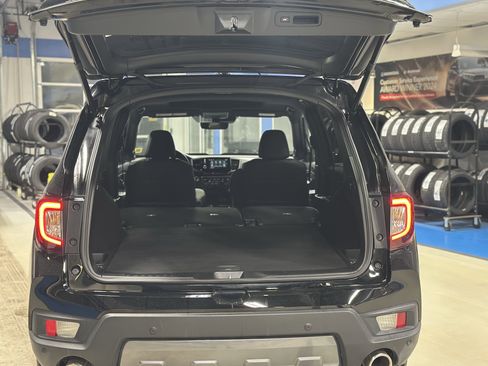 Used 2022 Honda Passport TrailSport image 6