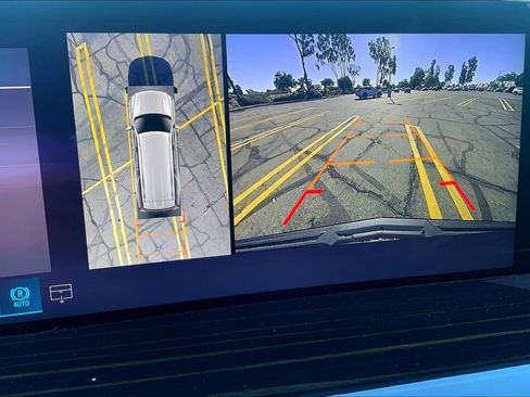 New 2026 Cadillac Escalade ESV 2WD image 25