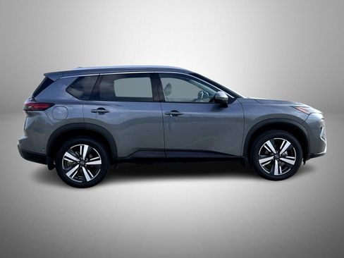 Certified 2024 Nissan Rogue SL w/ SL Premium Package image 4