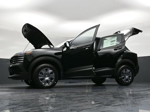 New 2026 Nissan Kicks S image 36