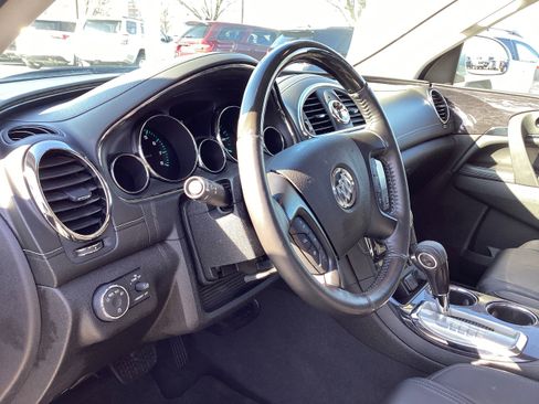 Used 2017 Buick Enclave Leather image 11