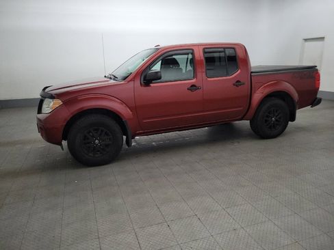 Used 2017 Nissan Frontier SV w/ SV Value Truck Package image 2