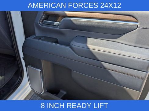 Used 2024 Chevrolet Silverado 2500 High Country AWD/4WD image 6