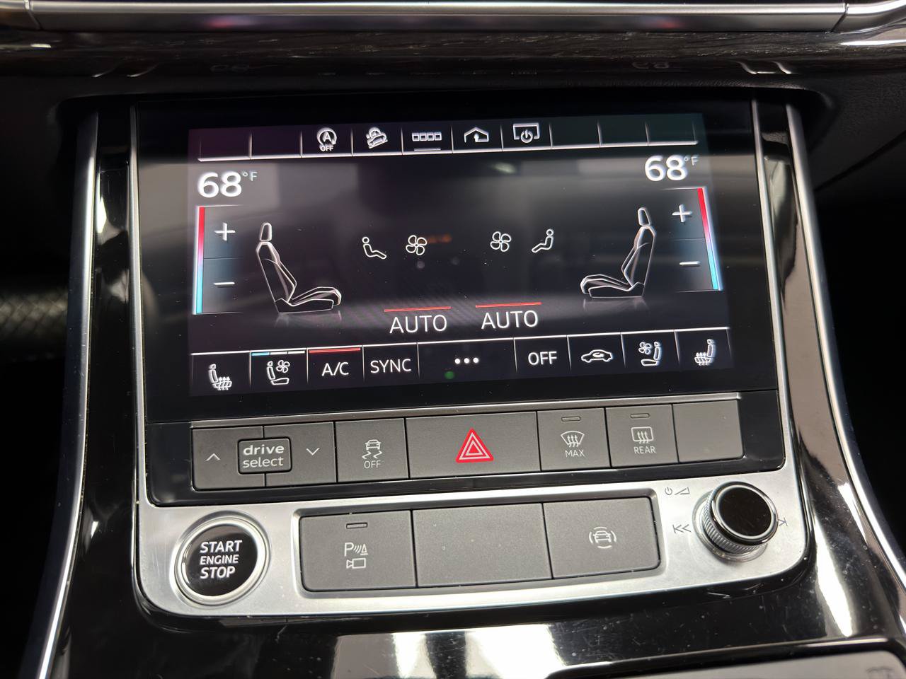 Used 2023 Audi Q7 3.0T Premium Plus AWD/4WD image 22