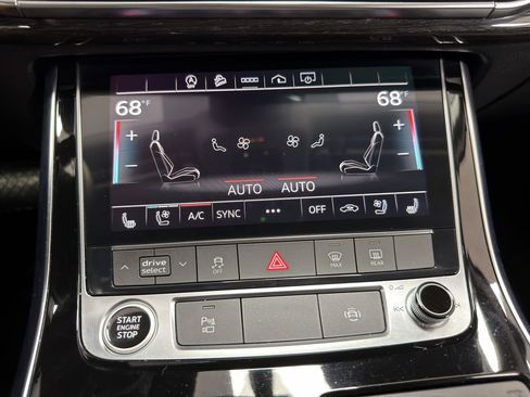 Used 2023 Audi Q7 3.0T Premium Plus AWD/4WD image 22