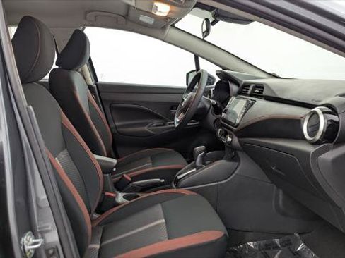 Used 2025 Nissan Versa SR w/ Trunk Package FWD image 19