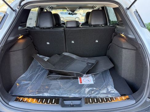 New 2026 Nissan Kicks SR w/ SR Premium Package image 10