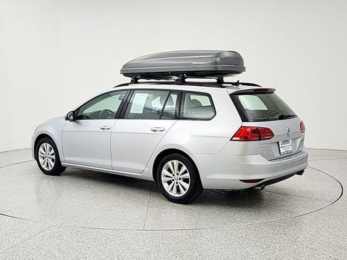 Used 2017 Volkswagen Golf S AWD/4WD image 7