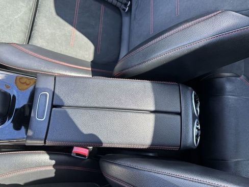 Used 2023 Mercedes-Benz CLA 250 4MATIC image 24