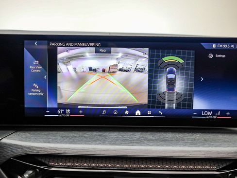 Used 2025 BMW 430i Convertible w/ M Sport Package image 22