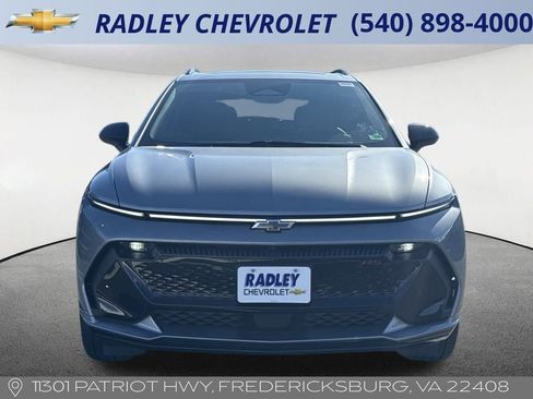 Certified 2025 Chevrolet Equinox EV RS image 8