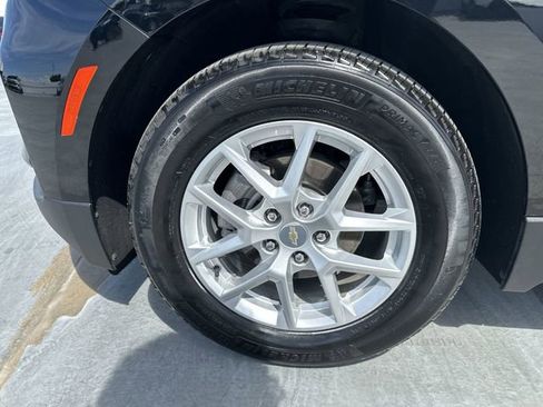 Certified 2024 Chevrolet Equinox LS w/ LS Convenience Package image 11