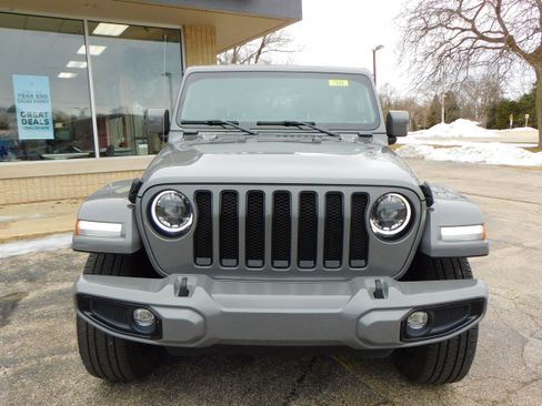 Used 2023 Jeep Wrangler High Altitude image 8