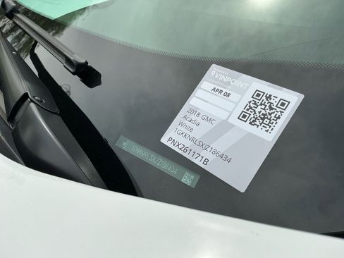 Used 2018 GMC Acadia SLE w/ LPO, Floor Liner Package image 25