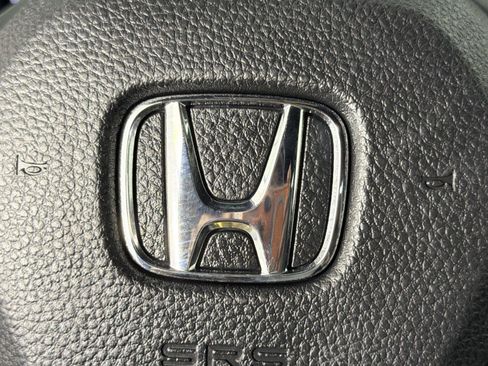 Used 2023 Honda Pilot TrailSport image 25