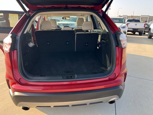 Used 2021 Ford Edge Titanium w/ Equipment Group 301A image 21