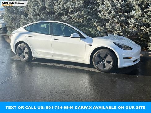 Used 2023 Tesla Model 3 Standard Range image 11