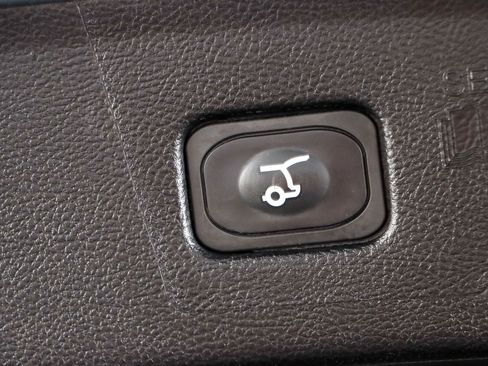 Used 2024 Ford Edge SEL w/ Convenience Package AWD/4WD image 29