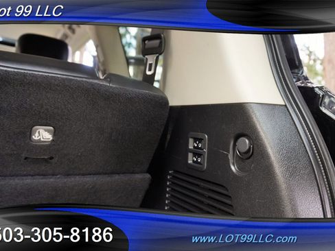 Used 2020 Nissan Armada SL w/ Premium Package image 36