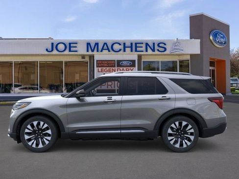 New 2026 Ford Explorer Platinum w/ LUX Leather Package AWD/4WD image 4