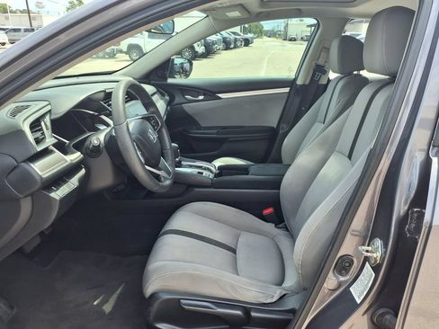 Used 2018 Honda Civic EX image 13