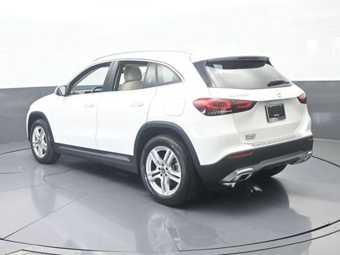 Used 2023 Mercedes-Benz GLA 250 image 4