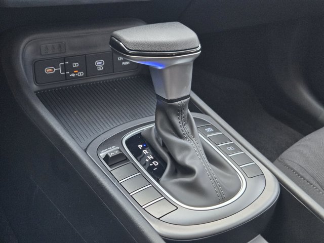 New 2027 Hyundai Kona SE FWD image 16