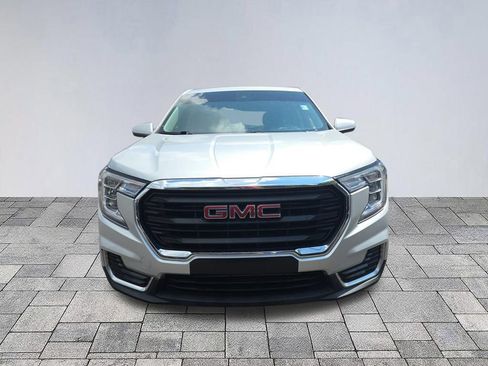 Used 2022 GMC Terrain SLE w/ Fleet Convenience Package AWD/4WD image 2
