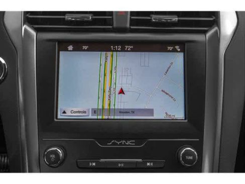 Used 2020 Ford Fusion SE FWD image 19
