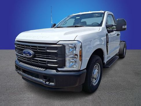 New 2024 Ford F250 XL w/ XL Driver Assist Package RWD image 3