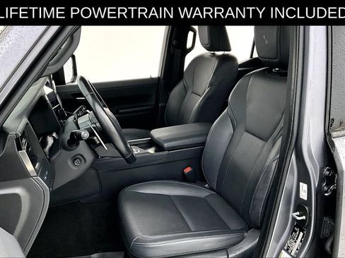 Used 2024 Lexus GX 550 w/ Cold Area Package AWD/4WD image 32