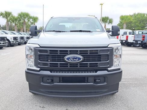 New 2026 Ford F350 XL image 2