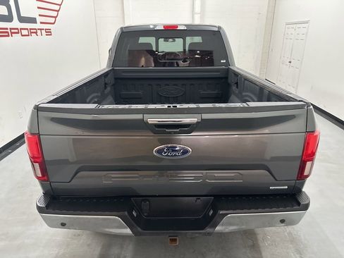 Used 2019 Ford F150 Lariat w/ Equipment Group 502A Luxury AWD/4WD image 12