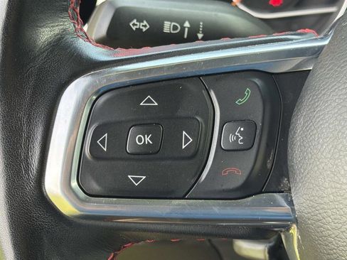 Used 2023 Jeep Wrangler Rubicon w/ Cold Weather Group AWD/4WD image 16