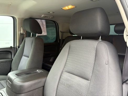Used 2010 Chevrolet Tahoe LS w/ Skid Plate Package image 13